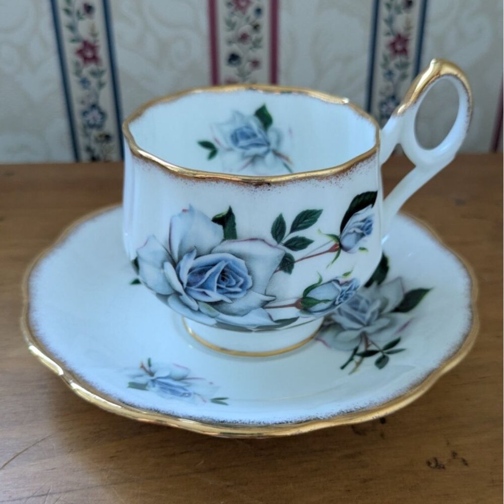 Rosina Fine Bone China Teacup & Saucer Blue Floral Gold Trim England